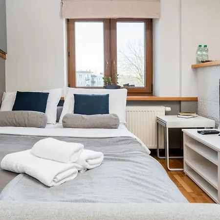 Park Krakowski Loft By Bookinghost